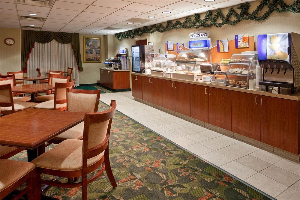 Holiday Inn Express Hotel & Suites Columbus Airport, An Ihg Hotel Gahanna Restoran foto